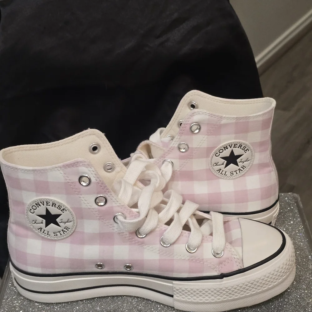 Converse Chuck Taylor All Star High Lift Platform Sneaker- Pink/White - Picture 14 of 14